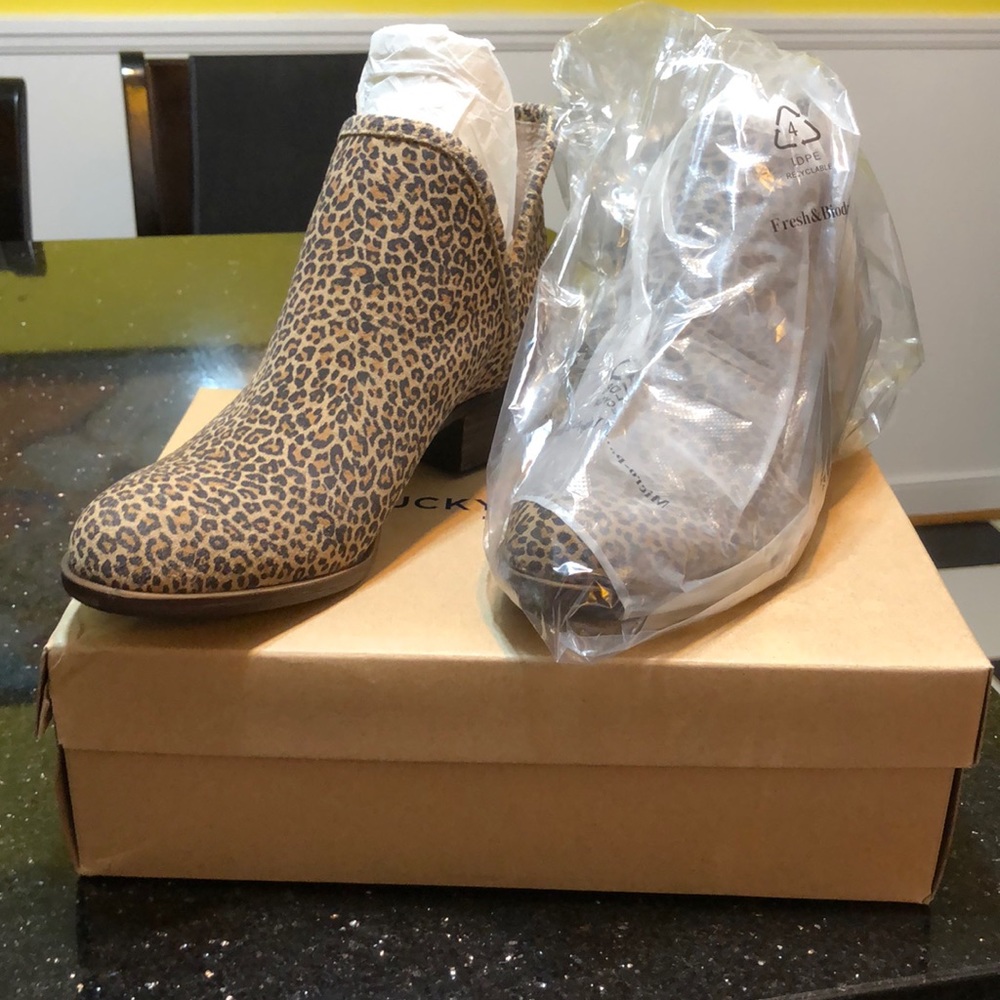 Lucky ankle boot